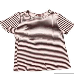 Girl’s top size Small(12-13)